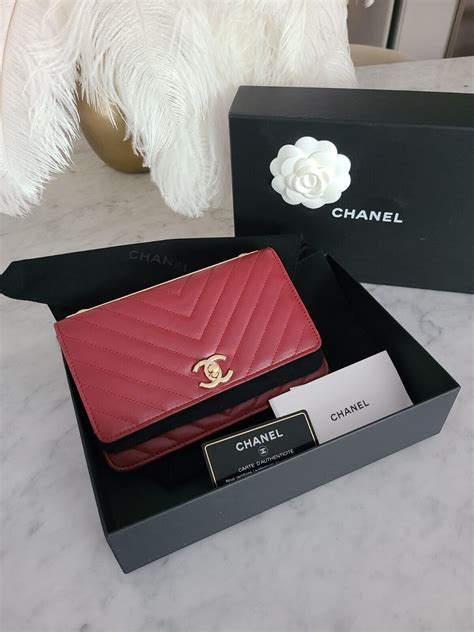 chanel trendy cc woc red